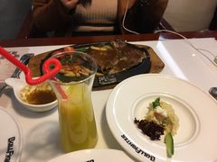 -爱丽丝牛排西餐厅(光谷步行街店)