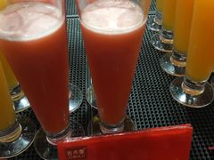 鲜榨草莓汁-吉布鲁牛排海鲜自助(朝阳广场店)