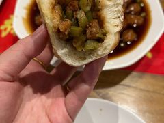 特色酱肉烤包子-粥六•新晋菜(柳巷店)