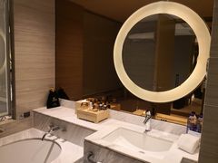 -上海中航虹桥机场泊悦酒店