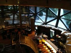 android_upload_pic-上海滴水湖皇冠假日酒店