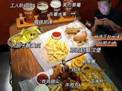 -圣徒精酿美式餐厅saints brewing(裕华万达步行街店)