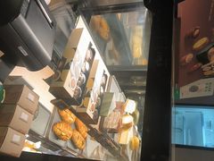 -星巴克(广州百信广场东区店)