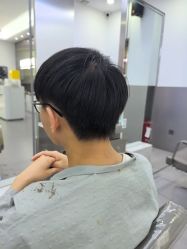 -首脑美发沙龙