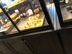 面包甜点陈列柜-红跑车(三孝口店)