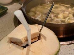 泰国天然椰青-润园四季椰子鸡火锅(海上世界店)