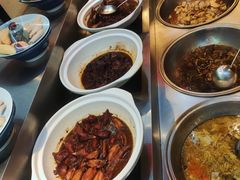 -依江春水烤鸭店