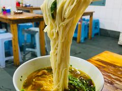 -越洋肖氏老米线(杨家坪店)