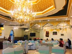 -马尔龙新疆饭店·清真(瑞景店)