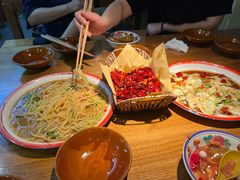 -先启半步颠小酒馆|猛火现炒川菜(泰州首店)