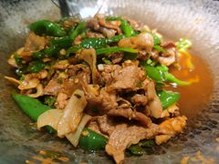 -费大厨辣椒炒肉(高铁吾悦广场店)