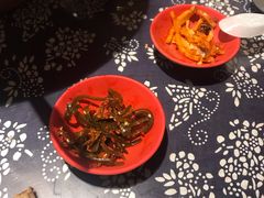 -富正毅三下锅·湘西韵味(天门山索道店)
