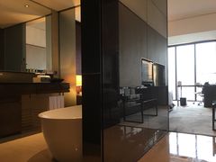 -广州天河希尔顿酒店