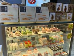 面包甜点陈列柜-老鼎丰(乐松购物广场店)