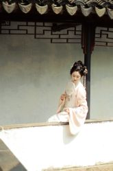 -一揽芳华汉服旗袍体验馆(拙政园店)