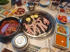 -韩香福烤肉庄园(华夏路店)