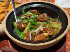 招牌啫啫肥肠煲-涌煲记·蟹煲·砂锅海鲜·煲出宁波味(天一旗舰店)