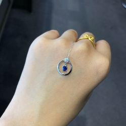 -威德钻石-克拉钻大本营(南京东路店)