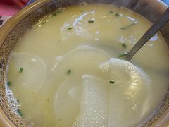 -富正毅三下锅·湘西韵味(天门山索道店)