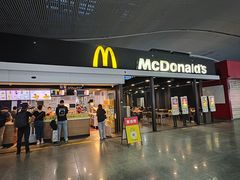 -麦当劳(深圳北站高铁店)