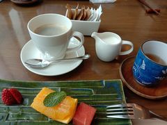 -Tsuru鹤日本料理(静安香格里拉店)