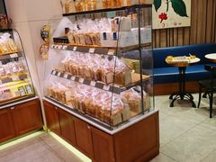 -巴黎贝甜(泗泾店)