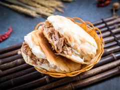 老潼关肉夹馍-张兴邦擀面皮(禧悦里店)