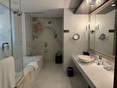 -大连中远海运洲际酒店