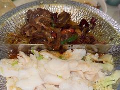 -小鱼小牛·鱼牛干锅·脆鱼火锅(世欧广场店)