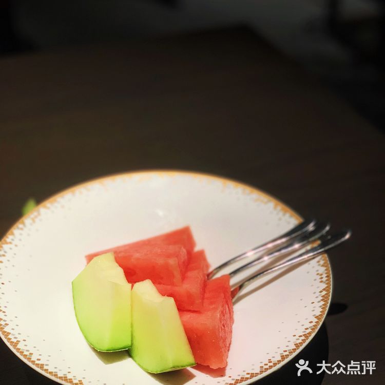 问世即火爆🔥的粤菜馆,谁能不爱?!