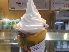 -三佰瑞冻酸奶(凯德MALL店)