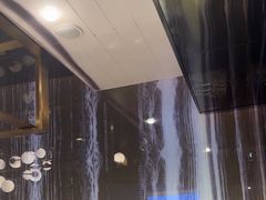 -海底捞火锅(长宁路龙之梦店)