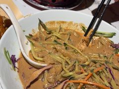 -关东小磨东北菜(漕河泾印象城店)