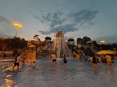 -欢乐水魔方水世界