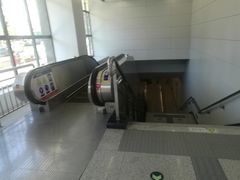 -凤栖原(地铁站)