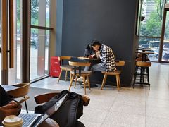 -星巴克臻选(成都东方新希望天祥店)