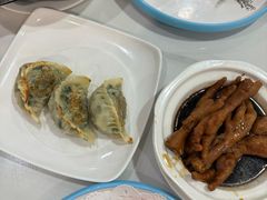 -旭璟酒家·传统粤菜·湘菜(逸景路店)