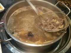 -四点金潮汕鲜牛肉火锅(金猴名居店)