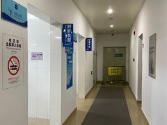 -宝安体育馆游泳馆