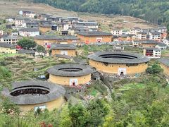 -初溪土楼群