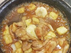 -囍筷乐喜辣屋小鸡小鱼石锅煲(万达店)