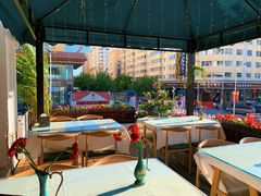 露天位-满洲里饭店-尼基金俄餐厅