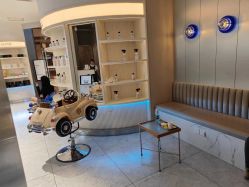 -PE SALON