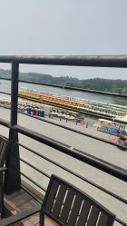 -爱伴·布鲁豪斯游乐场