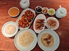 -裕兴记•蟹黄面馆(人民广场店)