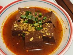 老广辣鸭血-赵财财·肠粉·煲仔饭(华润万象城店)