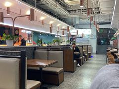 -菲尼克斯牛排店(杉杉奥特莱斯店)
