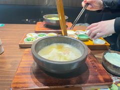 -良米山·云南野生菌过桥米线(上海首店)