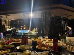 -唐拉雅秀酒店-西锦汇空中BBQ·思创餐厅