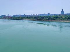 -中国宜宾·长江地标广场